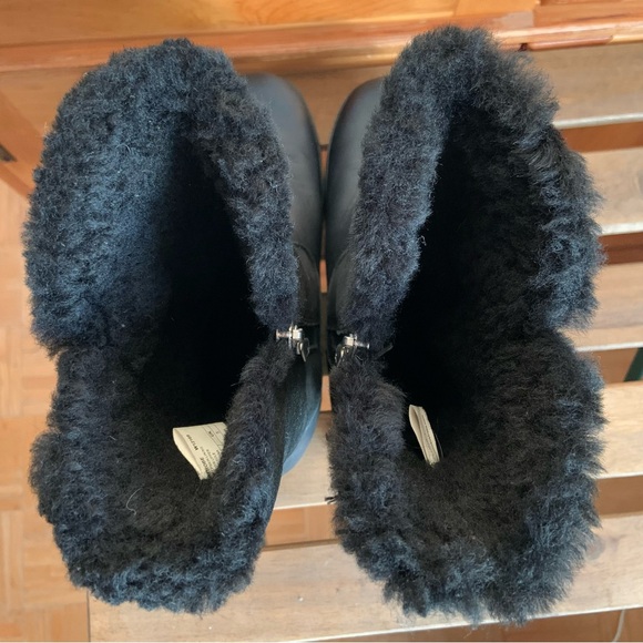 Emu Australia Latrobe Women's Black
Winter Boots Size 7 Leather Upper. - Picture 6 of 16